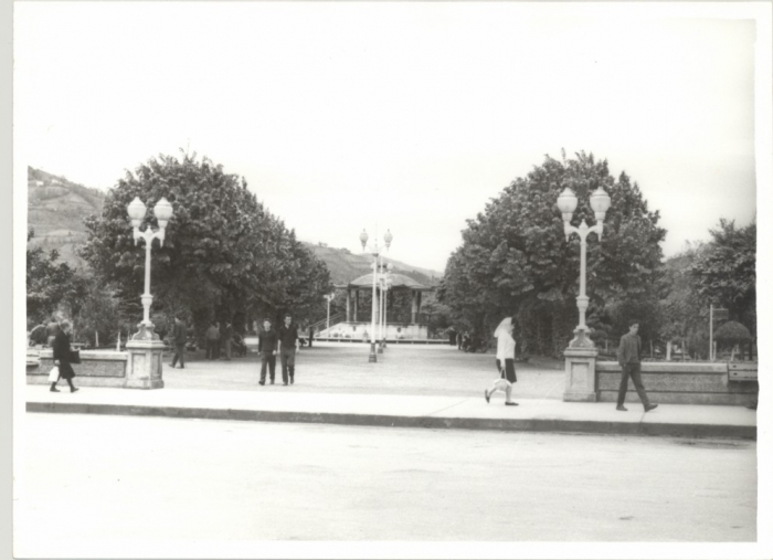 Parque de La Laguna,El Entrego, 1969.